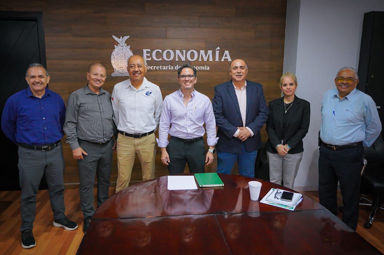 Economía y Ejecutivos de Ventas y Mercadotecnia fortalecen agenda de colaboración en Sinaloa