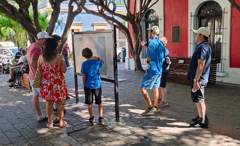 Mazatlán alcanza los 100 cruceros turísticos en el año, con más de 367 mil visitantes y una derrama superior a 587 millones de pesos