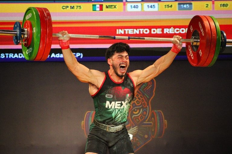 SINALOENSE JORGE CÁRDENAS SUBE AL PODIO PARA MÉXICO EN PESAS