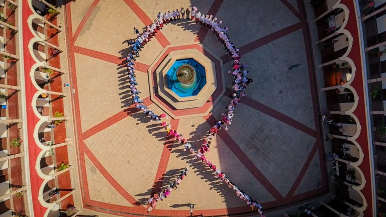 Ayuntamiento de El Fuerte realiza marcha de concientización por el Día Mundial de la Lucha contra el Cáncer de Mama.