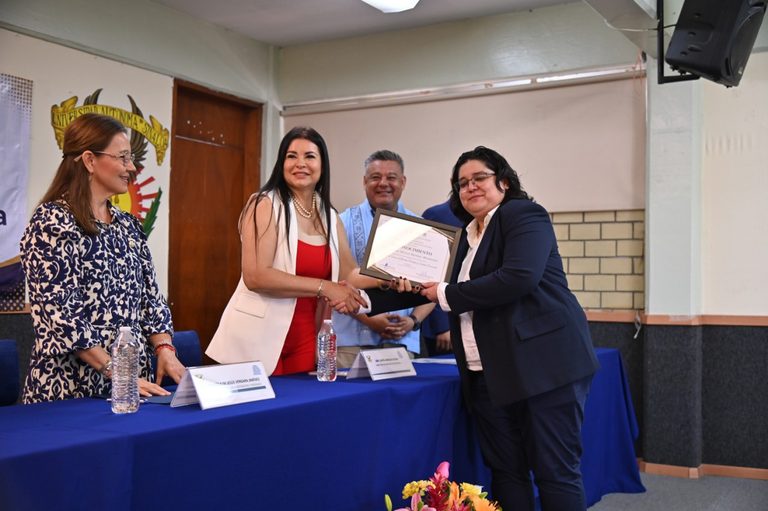 Gobierno de Ahome mantiene atención a espacios deportivos del municipio